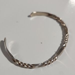 Sophisticated Silver Twisted Bracelet
